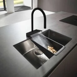 Hansgrohe Aquno Select M81 Single Lever Kitchen Mixer Tap 170 With Pull-Out Spray 3 Spray Modes - Matt Black - 73837670 -Kitchen Shop h a hansgrohe 73837670 lifestyle
